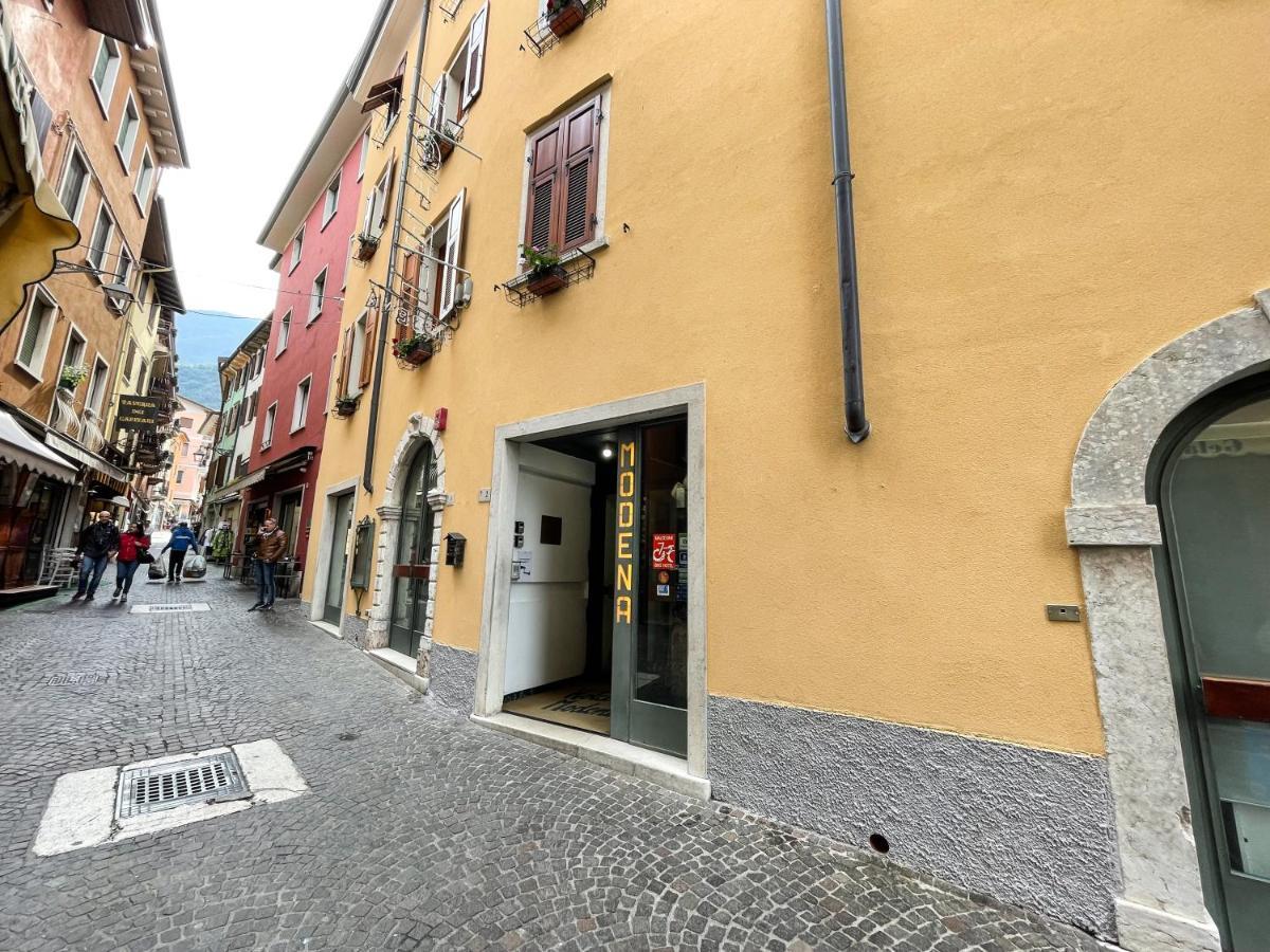 Hotel Modena Old Town Malcesine Exterior foto